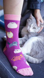 Load image into Gallery viewer, Women&#39;s Fatty Cats Socks
