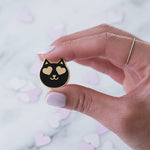 Load image into Gallery viewer, Cat Heart Eyes Pin.
